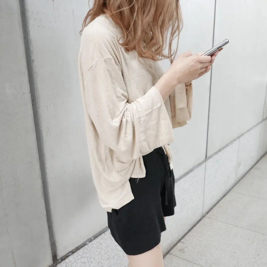 5cdc1ceeadb2a1765d867407