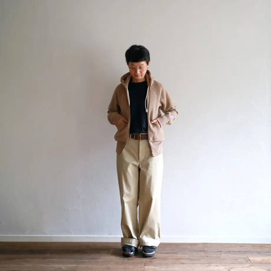61dd2a6472c5de6d18b9115c