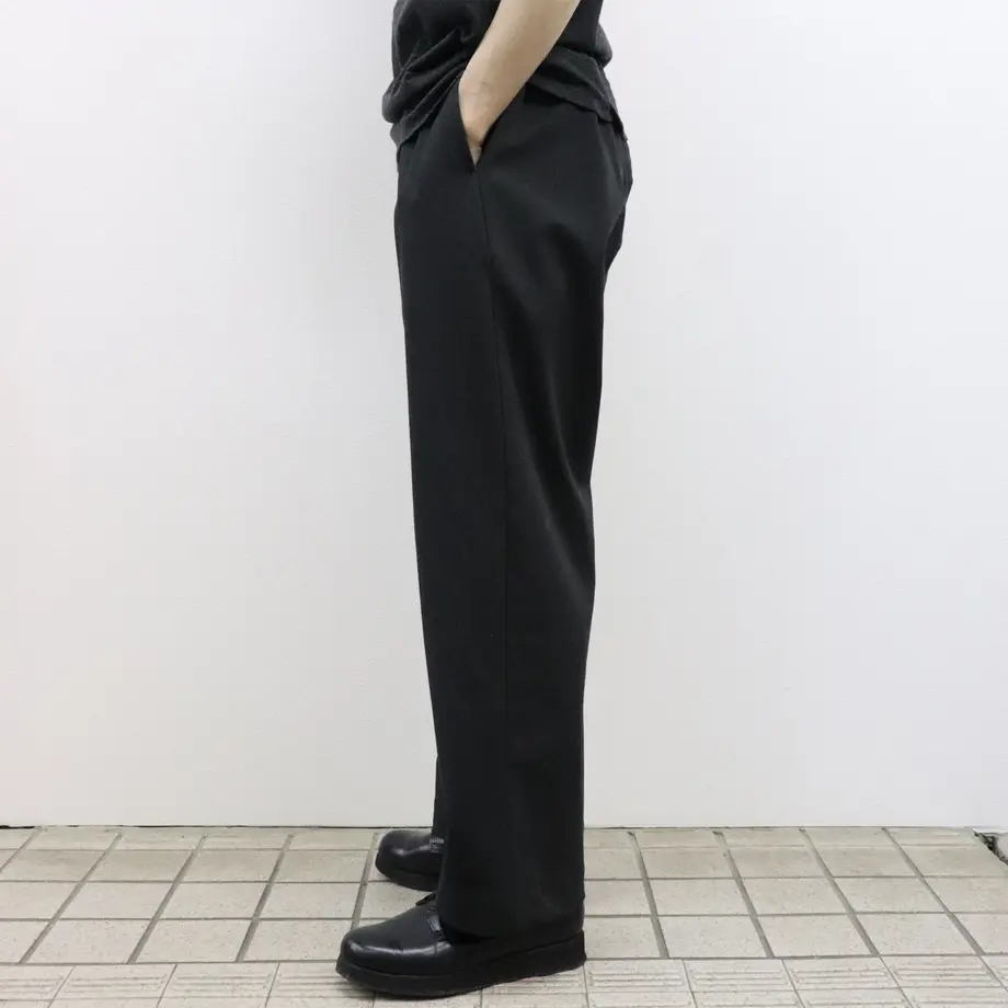 5d1b05cb7521792f43126930