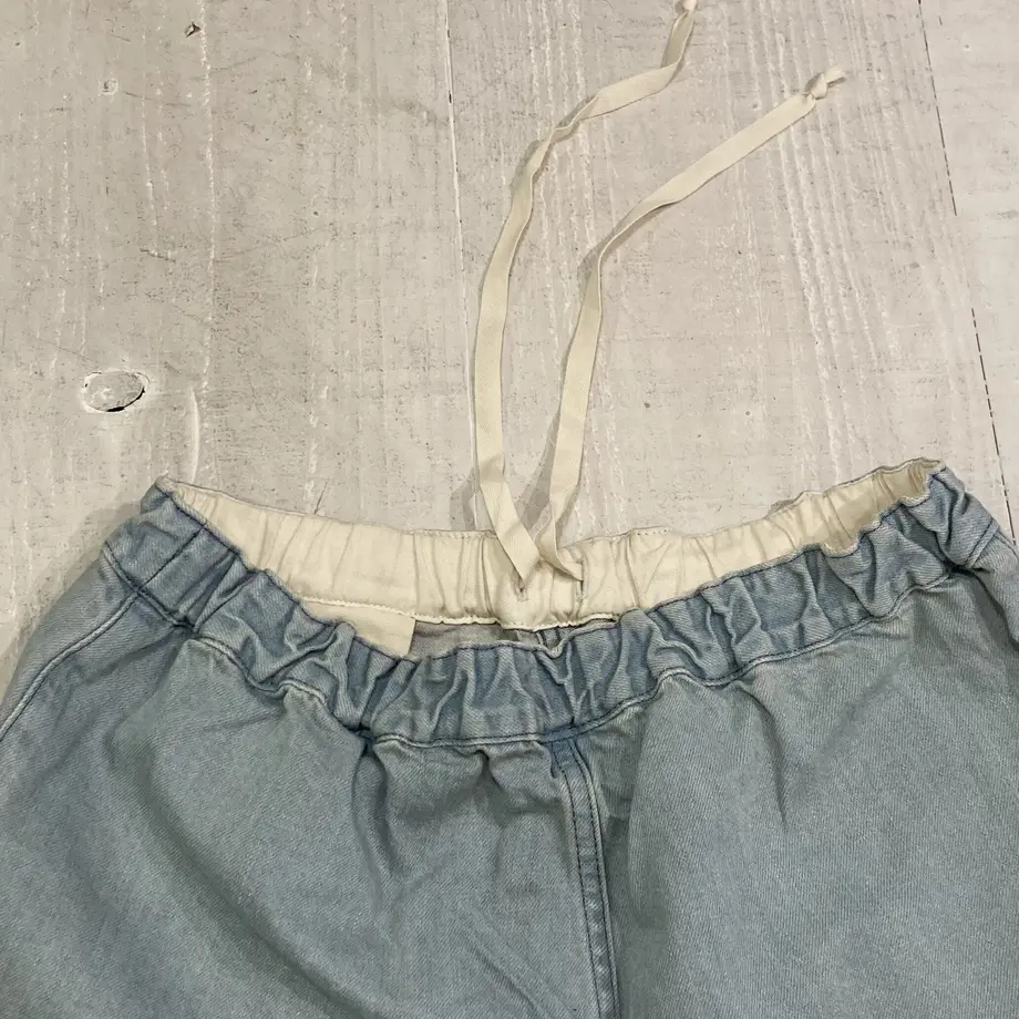 61ed0ca2fd2e7374cc3882dd