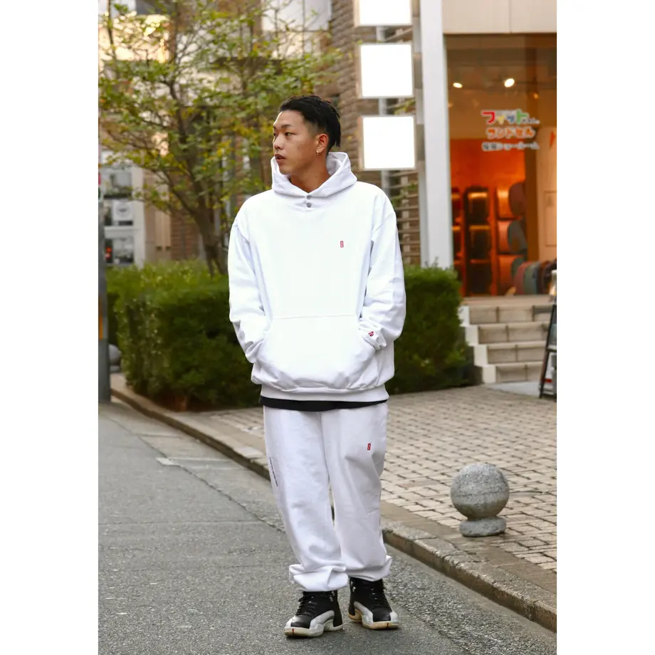 6198934b2438605a60af93bc