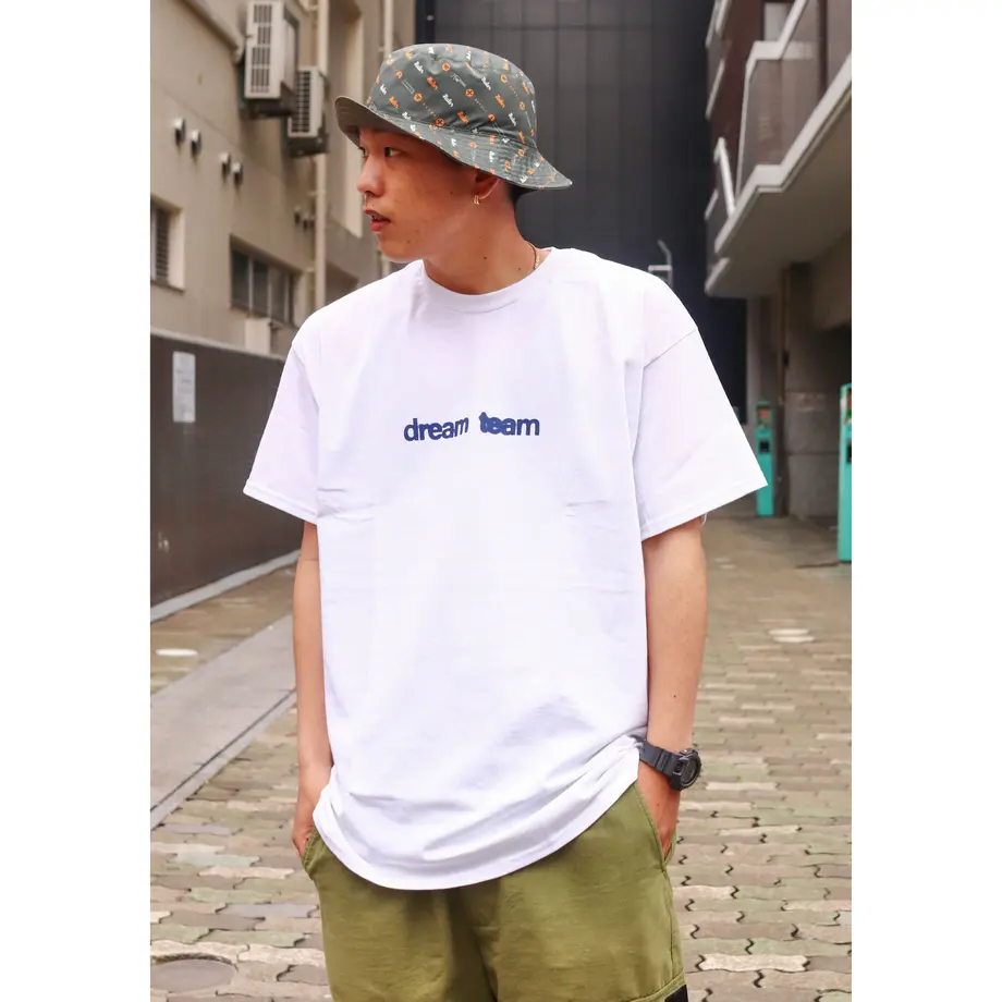 627766c5b5285a15fa06d8e4