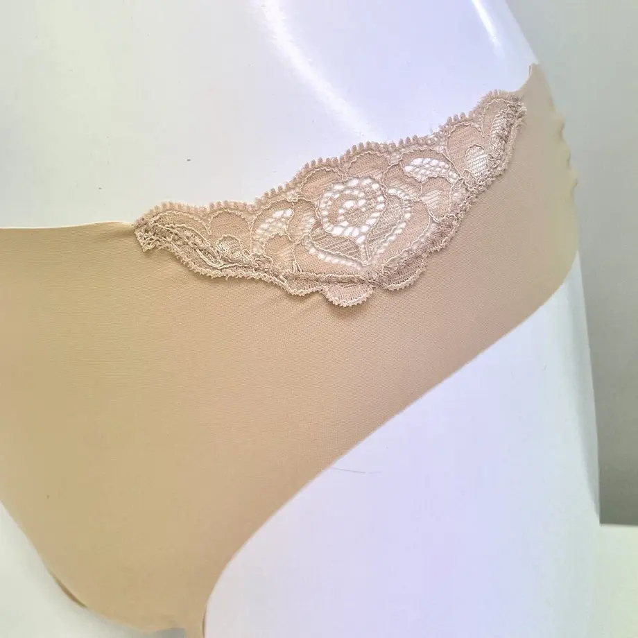 60b726bf8899be7c9a53118a