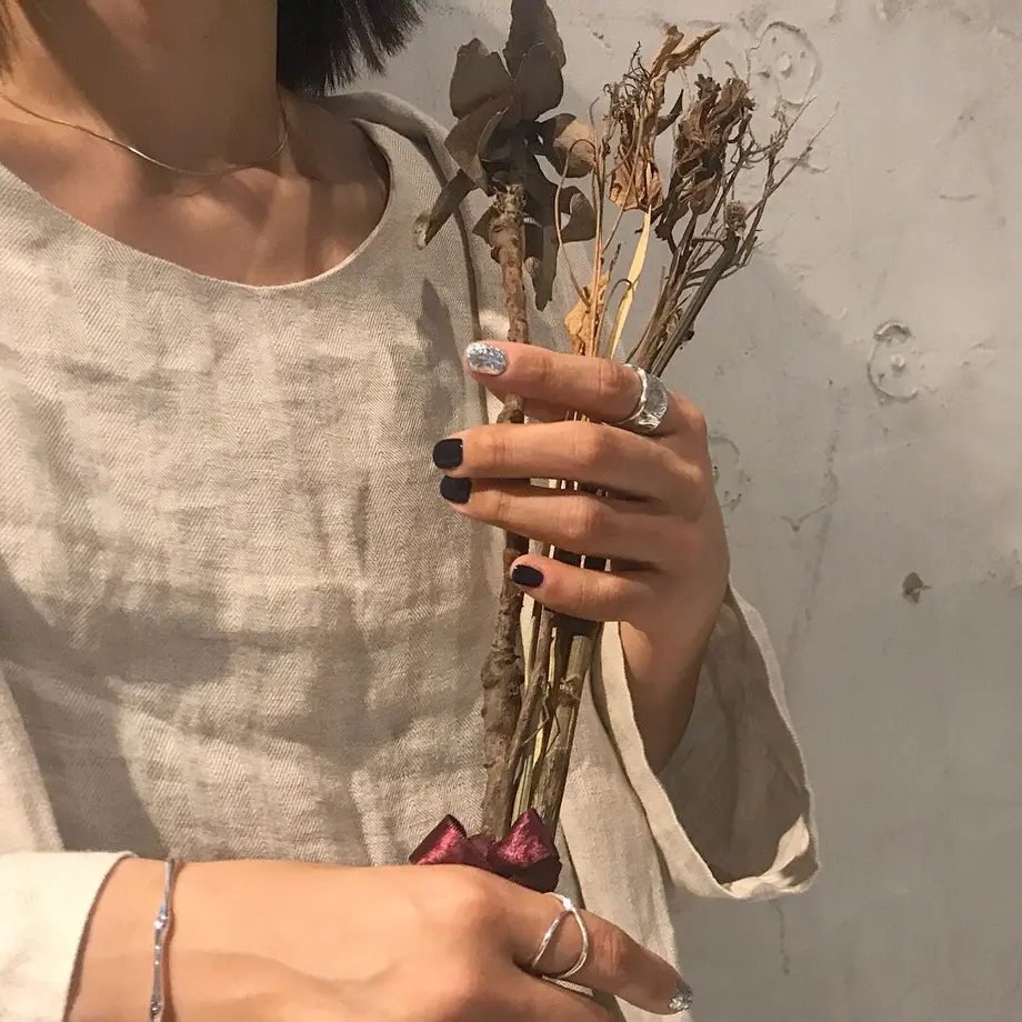 5ae69b88ef843f359f000a00