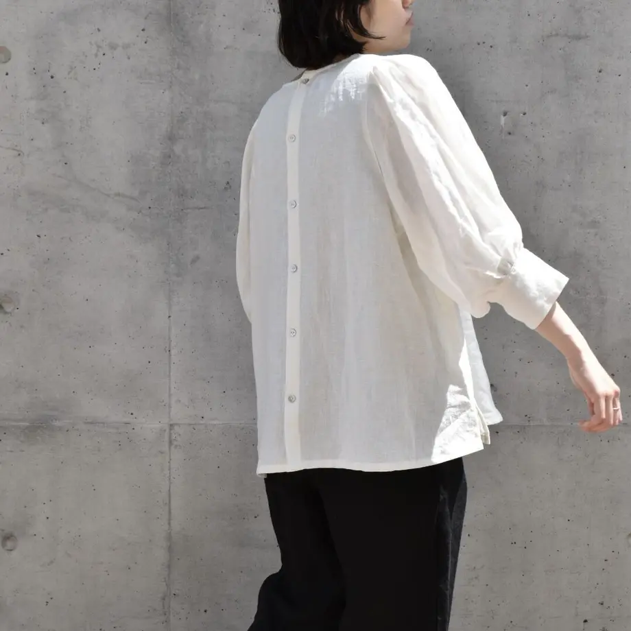 6087cf26c9827a6fd418dc0d