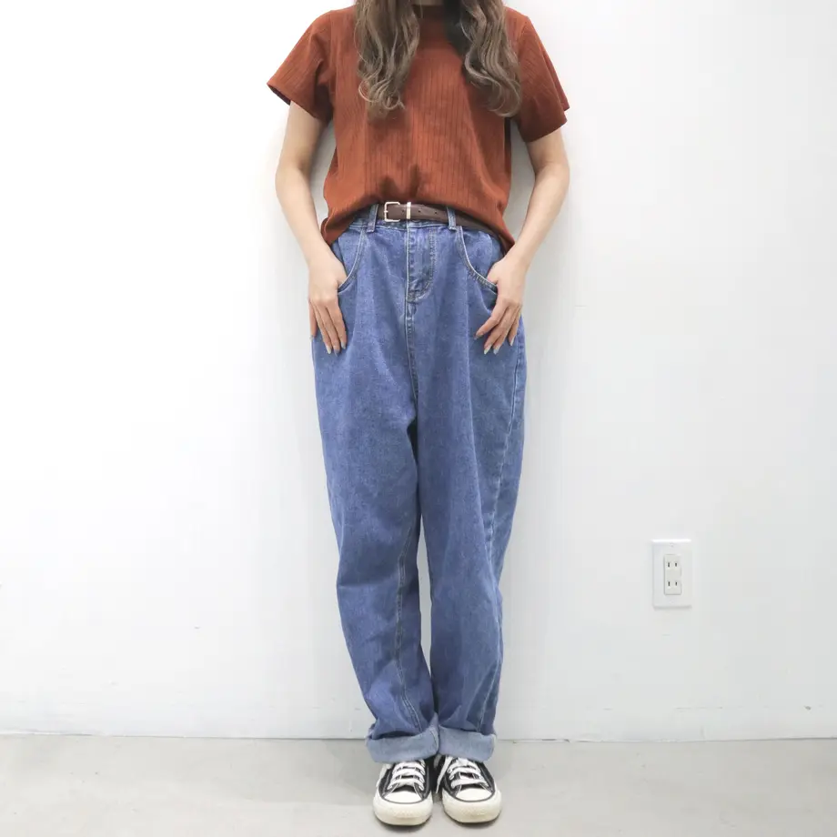 5d5657b9687462318d6fb59f