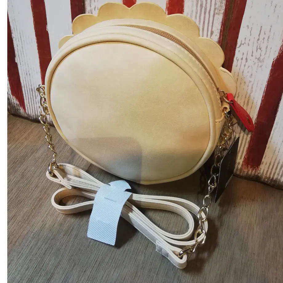 5cd523a0d211bf053c75847a