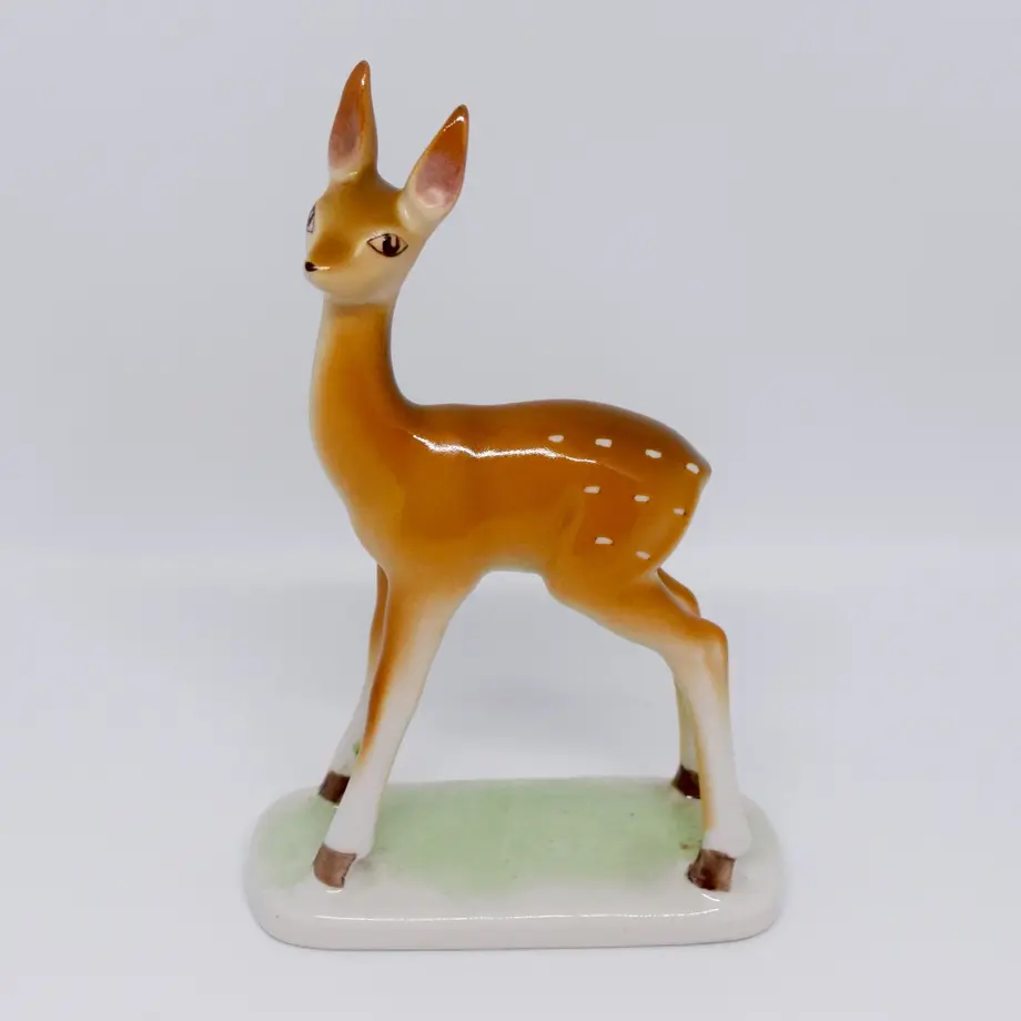 ハンガリー すらっと美人な鹿のフィギュリン ホッローハーザ社 Kitten Blue