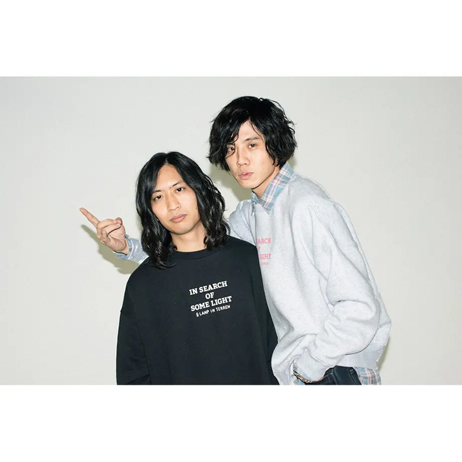 5f37edcab5b1083f7451e7db