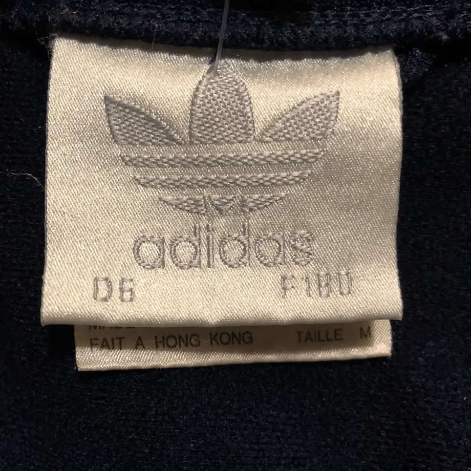 5b274776a6e6ee23d500031d