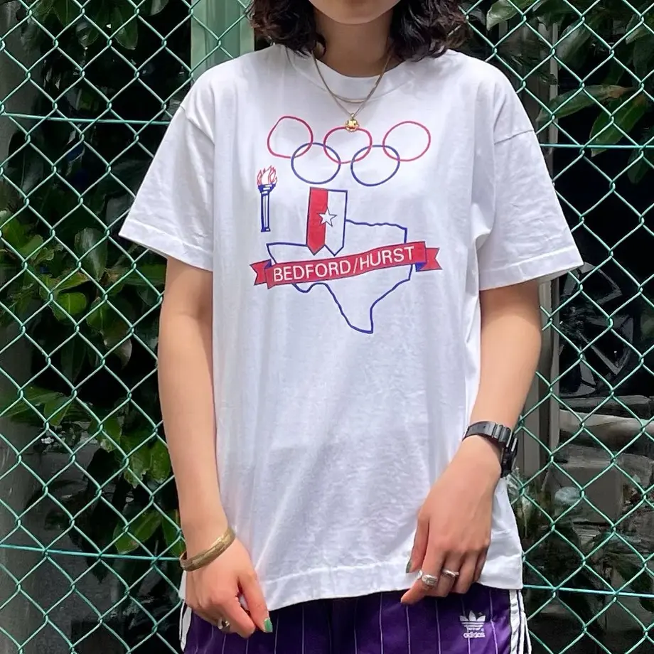 6102838fd2ac803240fb932d