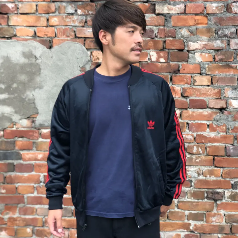 5ba882f35496ff12910013ad