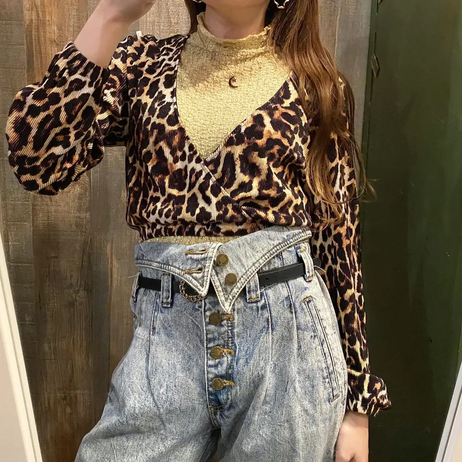 5eb250a2cee9ea30f81113de