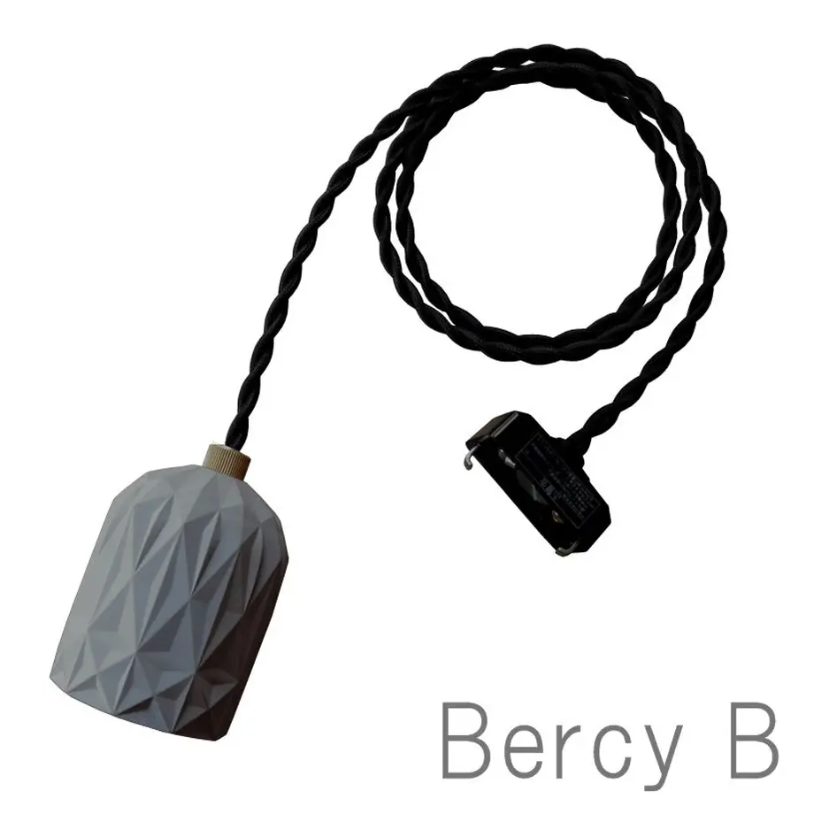 5bfe470e7cd3616d8d5be32a