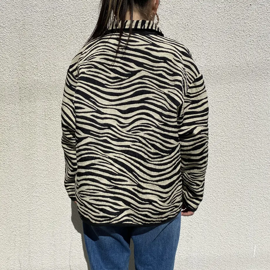 6035df51aaf04331aaf519ad