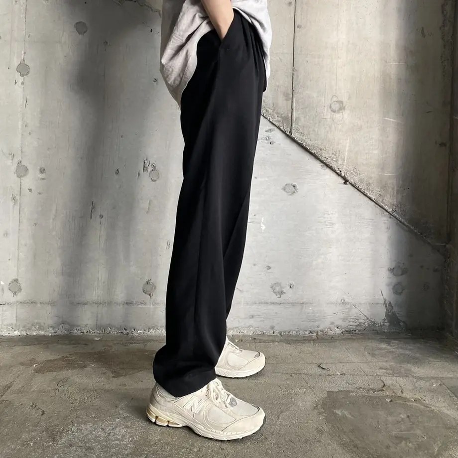 6369db634b083927e3942c50