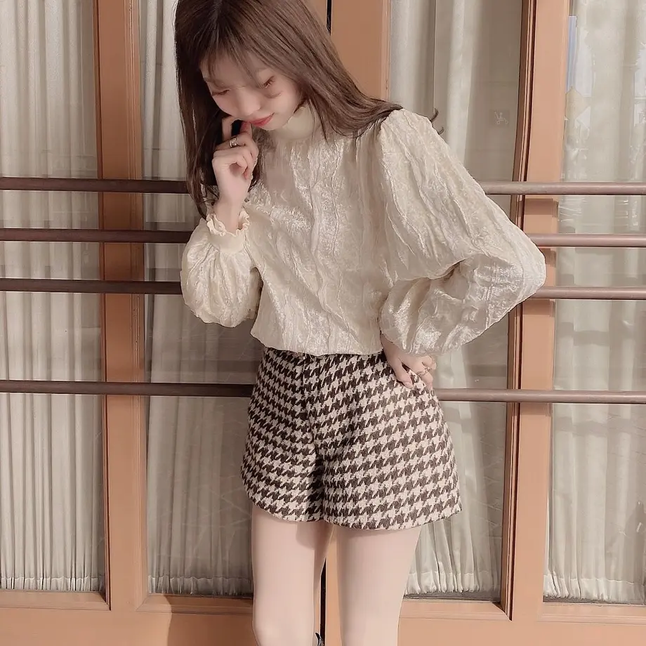 5ffb1f8772eb464f18a6f3ce