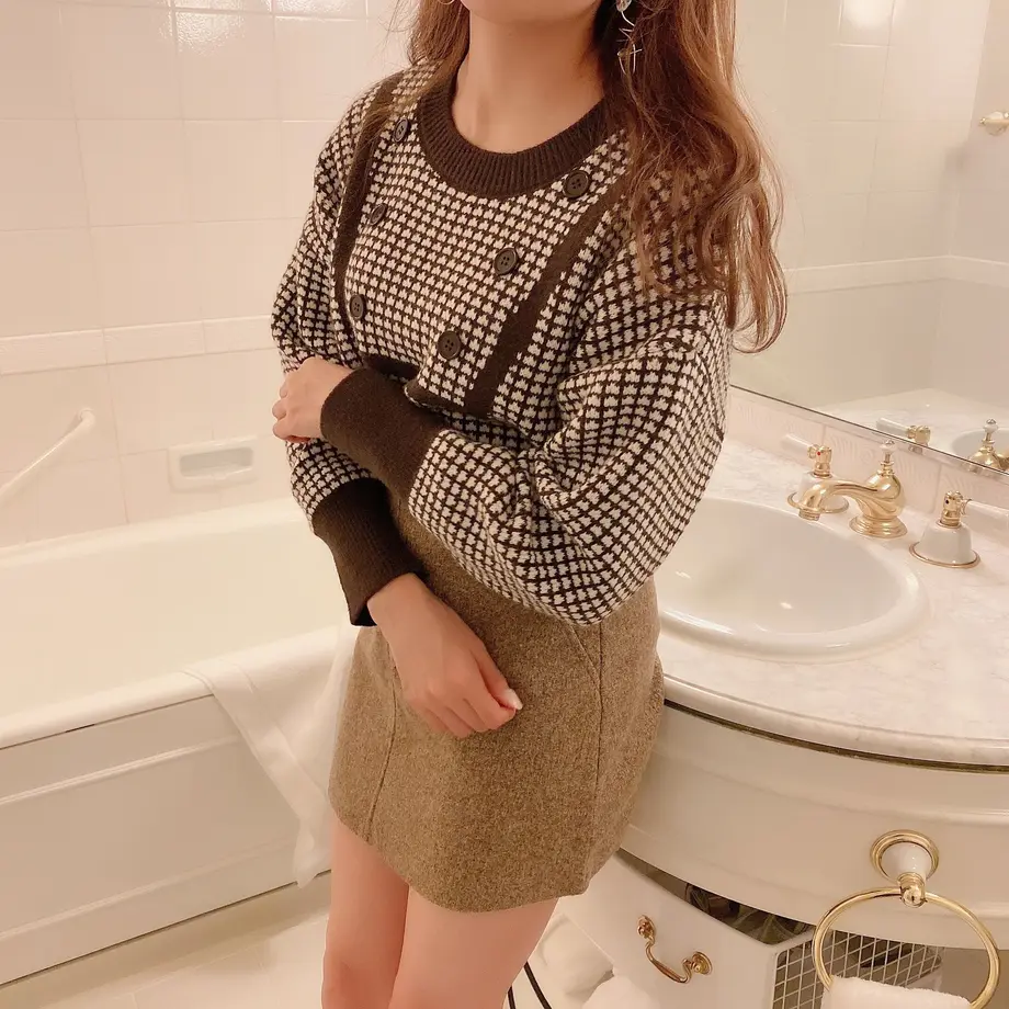 5facc00ff0b1081590ab220c