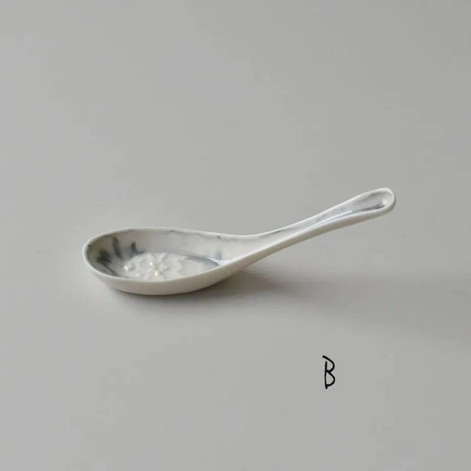 61a0780ad5ffeb7b2a85ec77