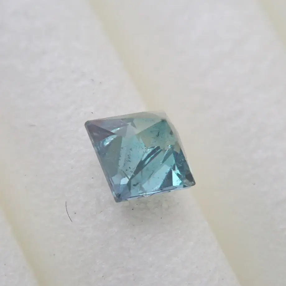 おしゃれ 6 30まで限定販売 アレキサンドライト 宝石 ルース ０ ３４ｃｔ 待望の再入荷 Insfatima Com Ar