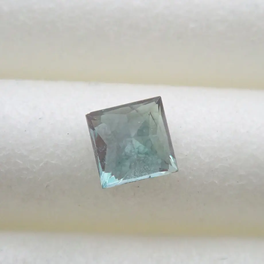 おしゃれ 6 30まで限定販売 アレキサンドライト 宝石 ルース ０ ３４ｃｔ 待望の再入荷 Insfatima Com Ar