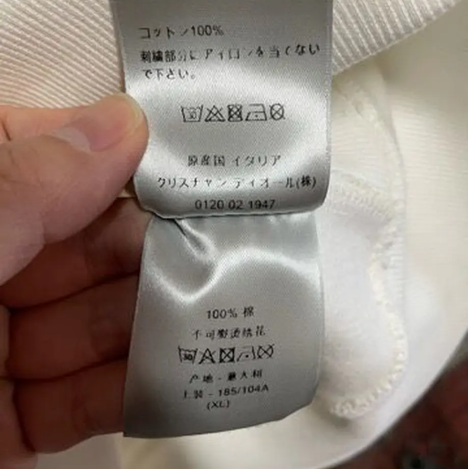 608e573be70dc44aaaf00f3e