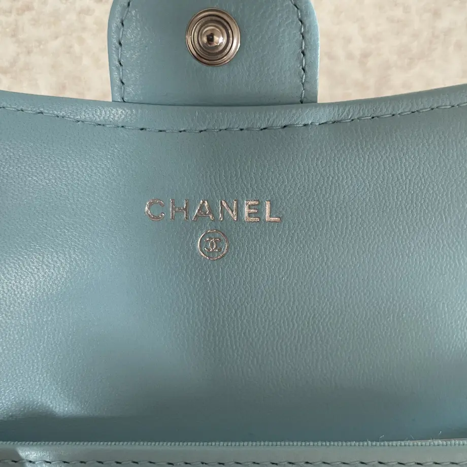 希少カラーCHANEL シャネル クラシック フラップ カードケース 名刺入れ 小銭入れ ミニ