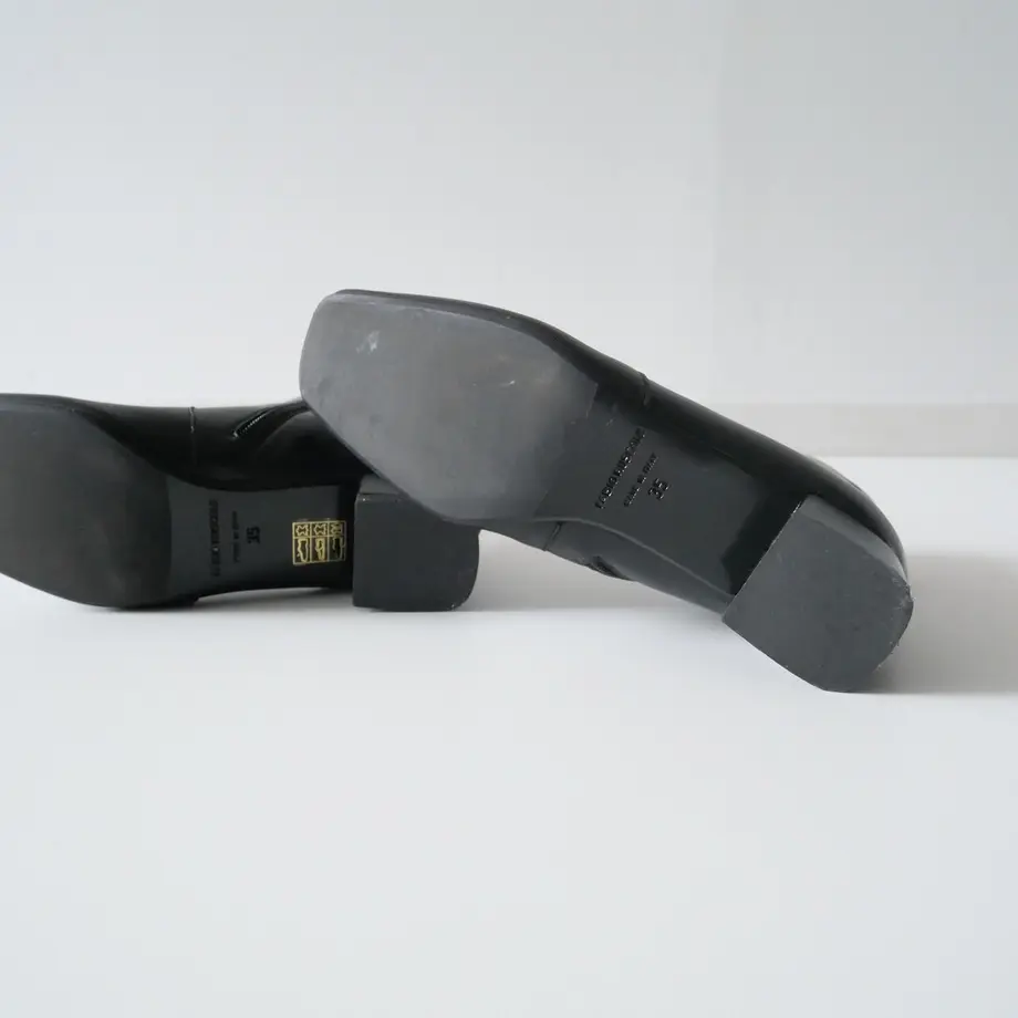 6000efbdda019c0c72dd432f