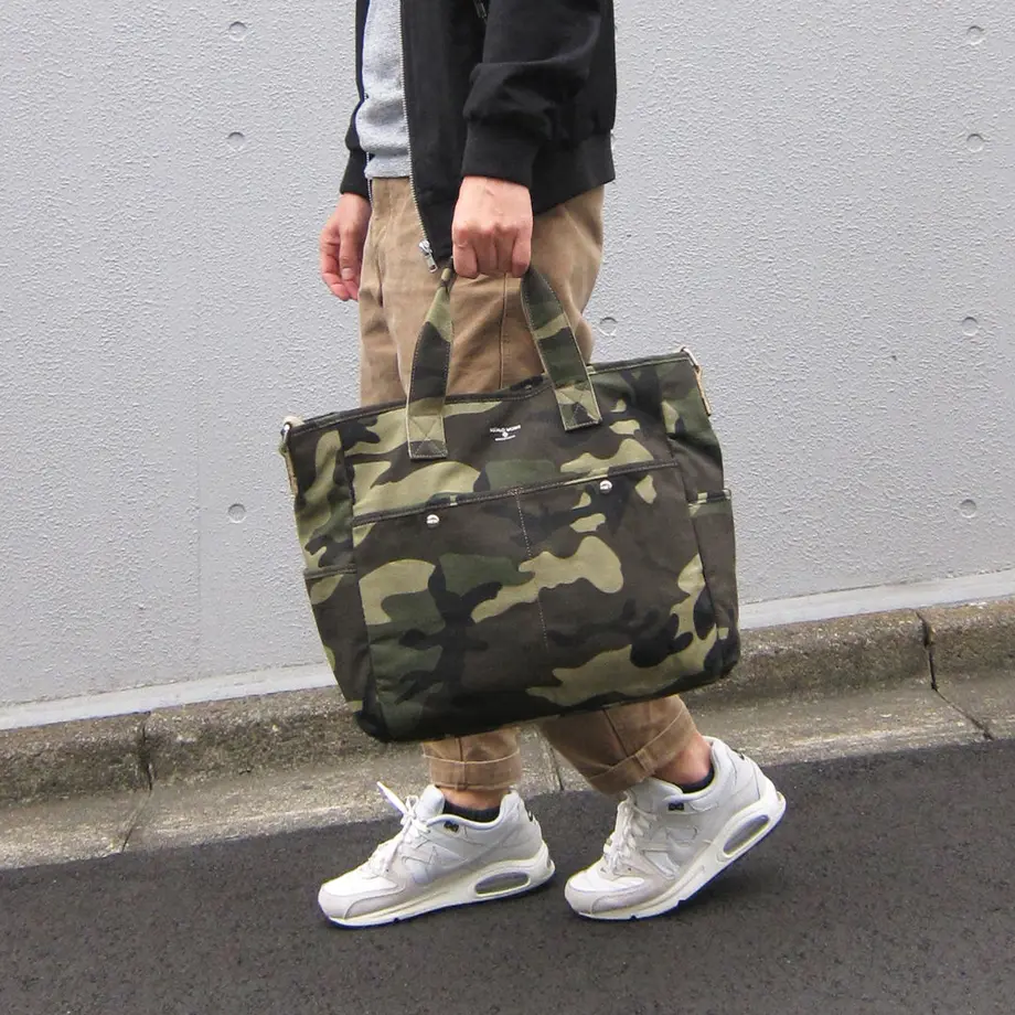 5bf4ddfbc49cf371700000c3