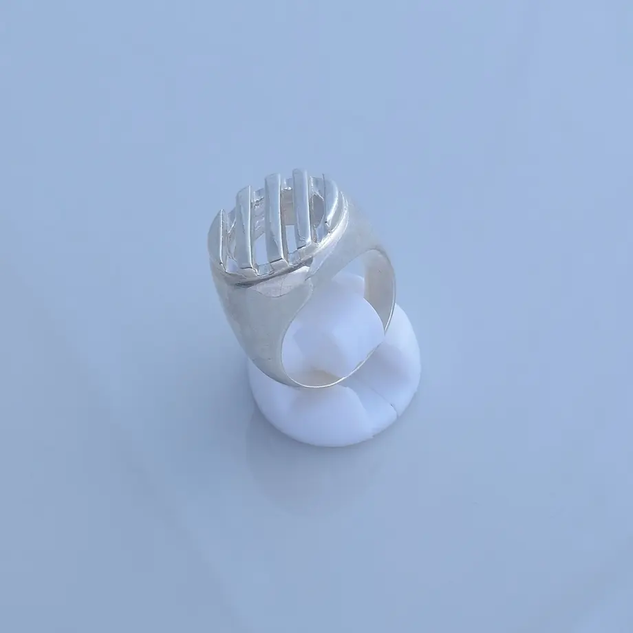 57dc1ece41f8e8227c00418d
