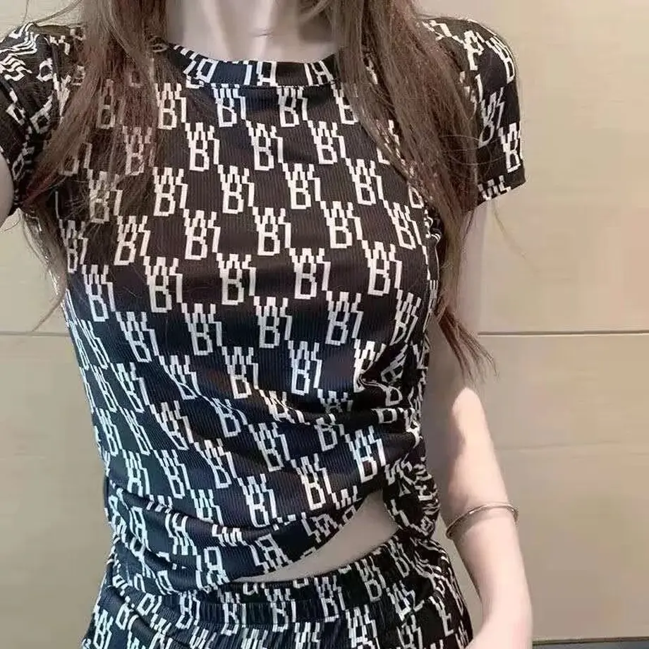 62b449929a70622fd370126d