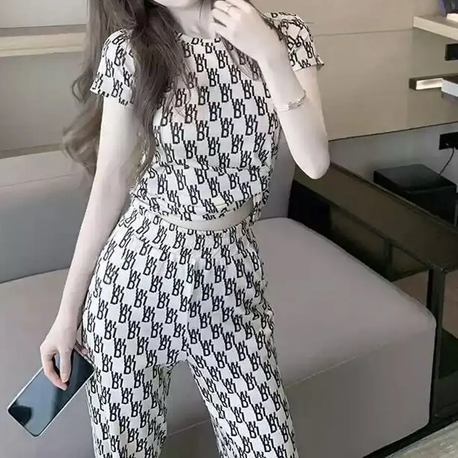 62b449929a70622fd370126d