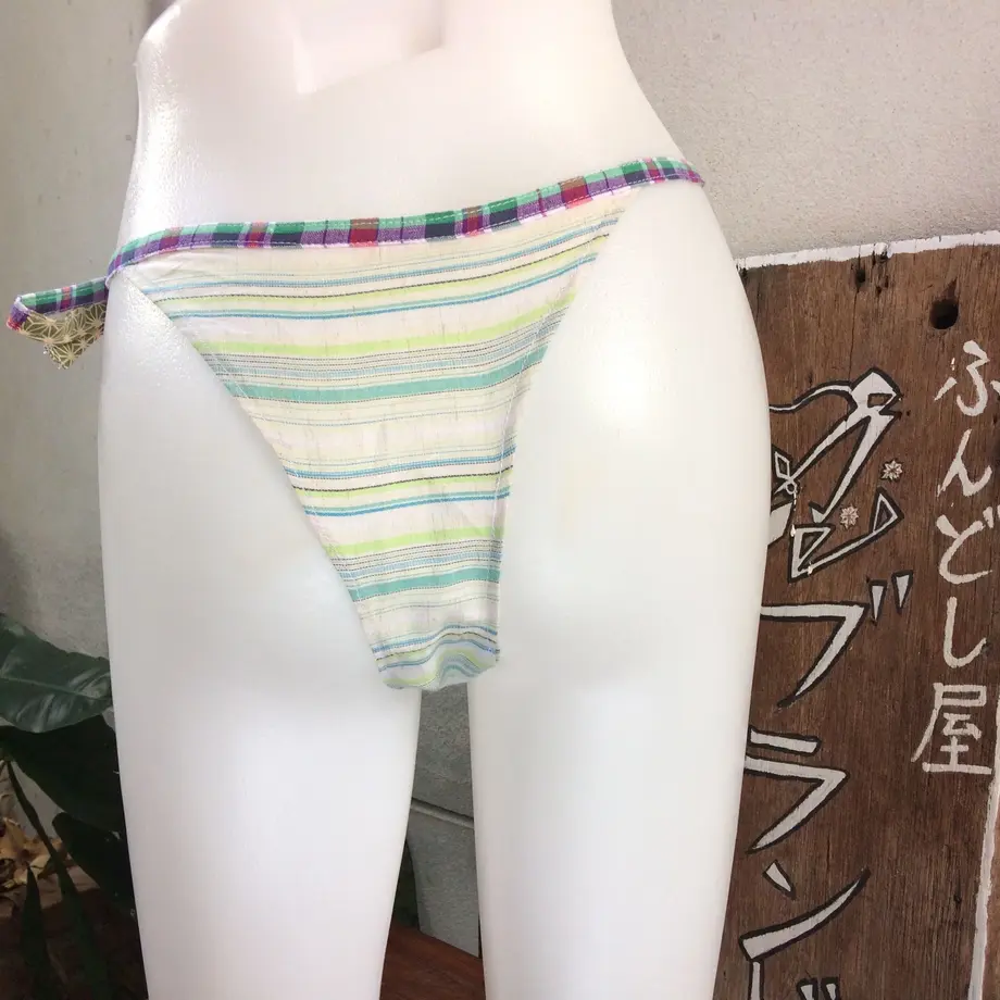 5c38d56214444805f1594a7b