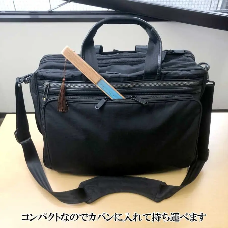 5ddcee284c4ae872d322f70a