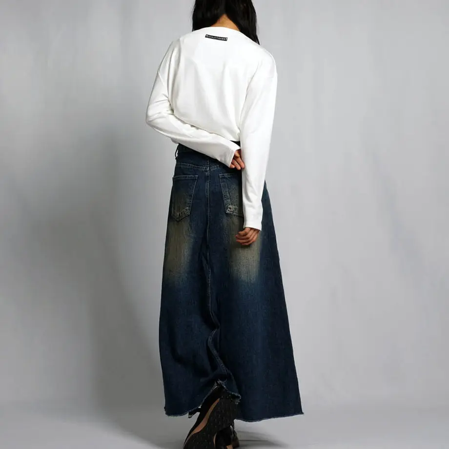 633bb1e54aed19507c28070b