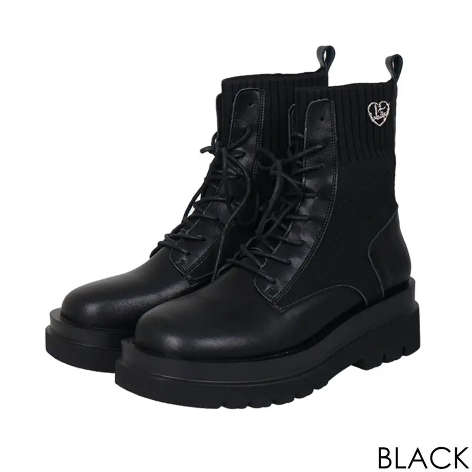 62c530cc40ebf06889a751f4