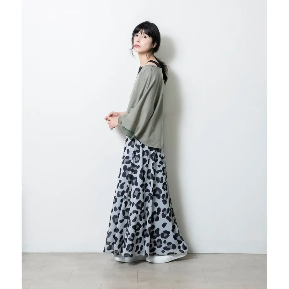 5ff2c9c58a457230ff33733c
