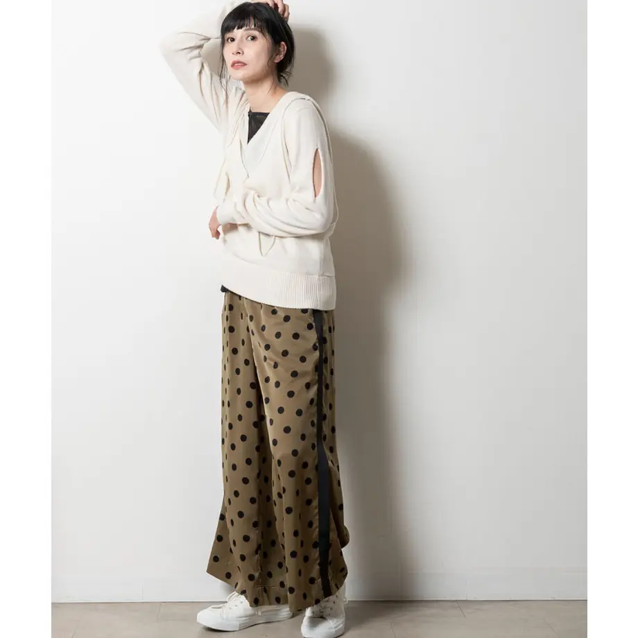 5b447cd05496ff33a8000589