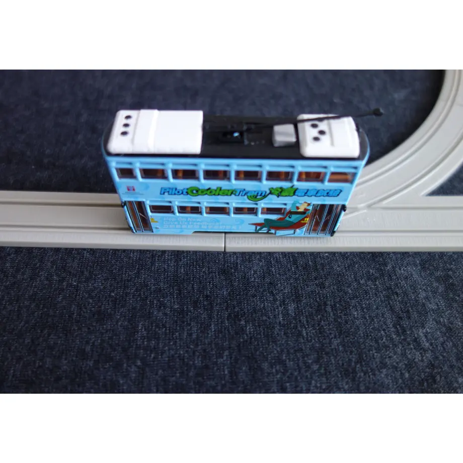 60d5780efadad458ab8f1585