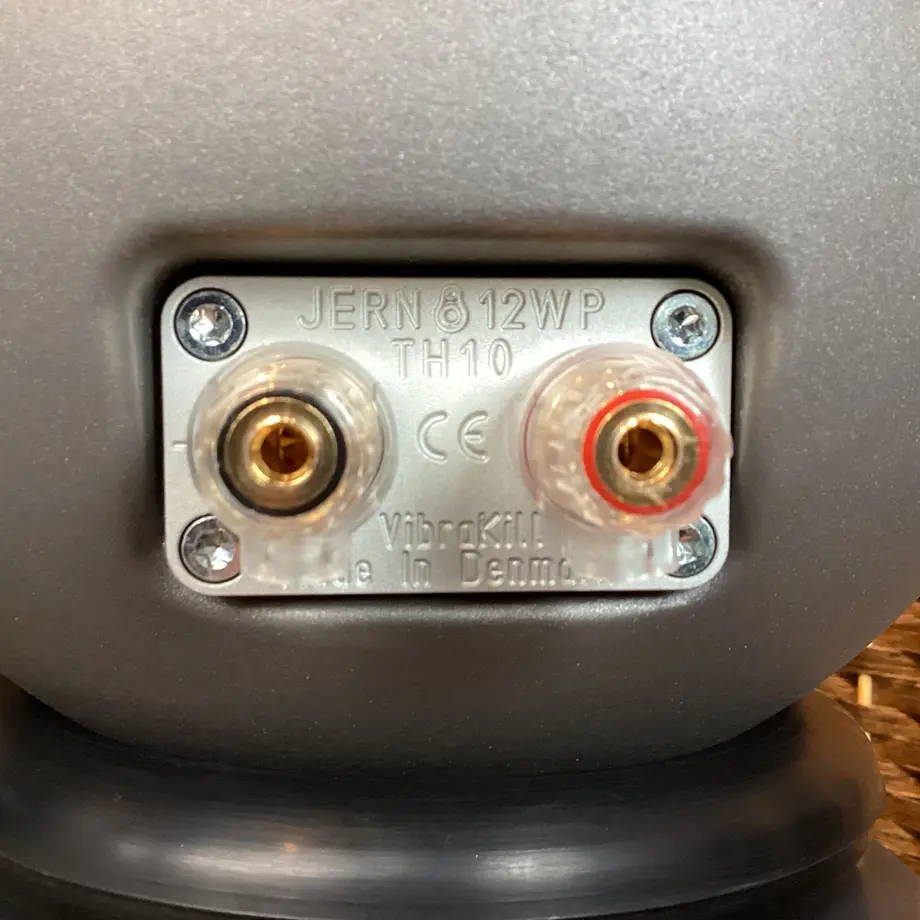63a1569fc66d663bad3e681c