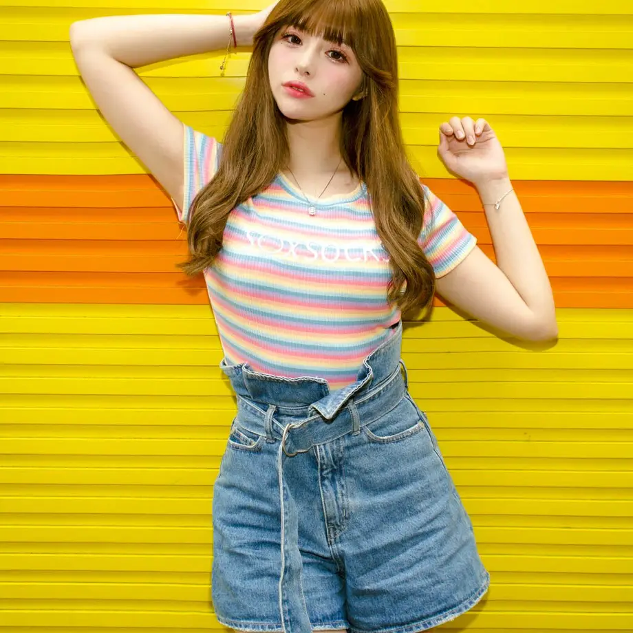 60d1c250933e9b383e0bf93d