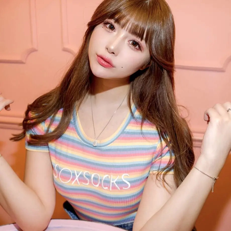60d1c250933e9b383e0bf93d