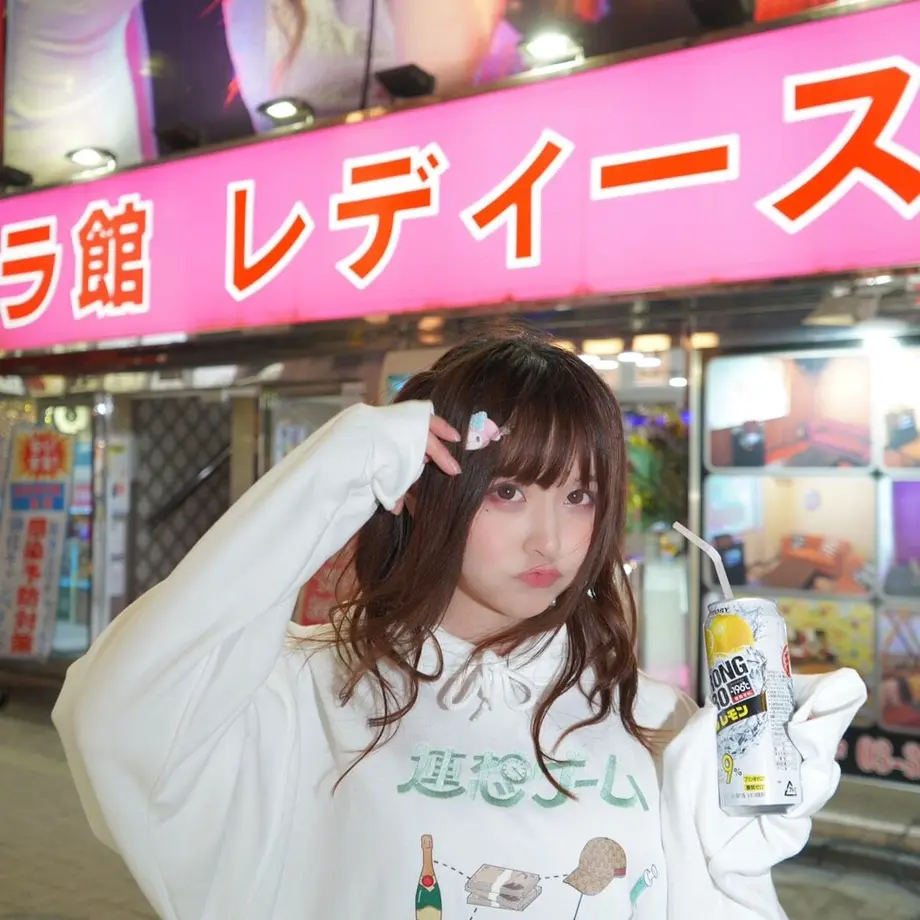 5ff1c6a1df51593c393caae2