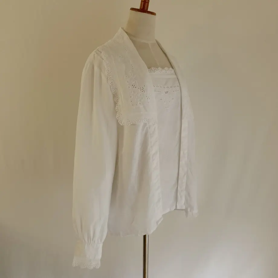6326ec6aed4ab03a16ddbdd9