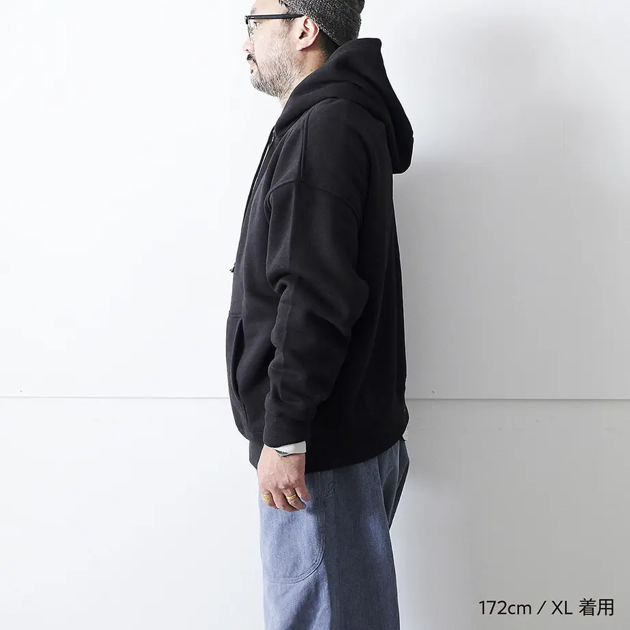 6147e938a1027536cff091b9