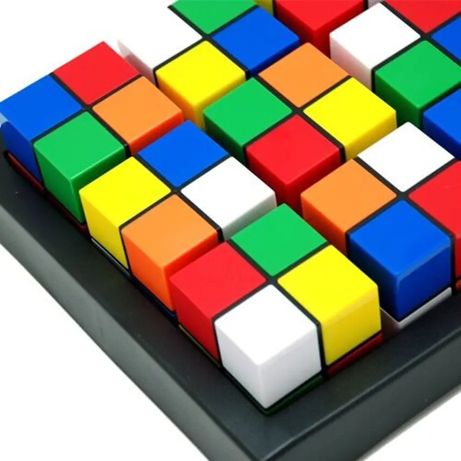 6077b93d1e746b4c84f8bf6c