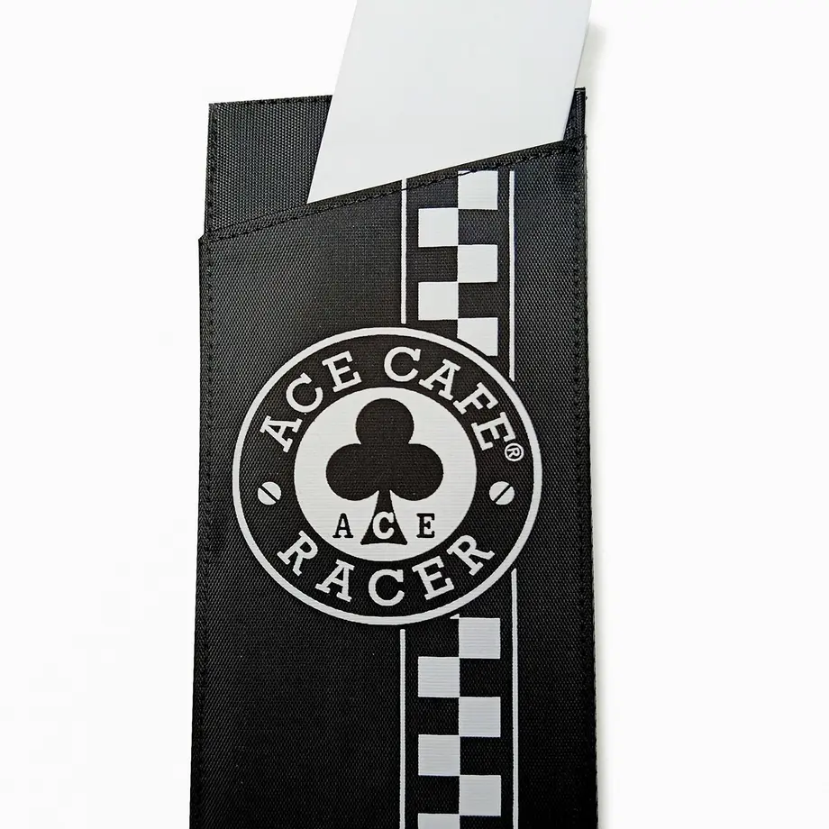 5ca71c99e233da573d71448a