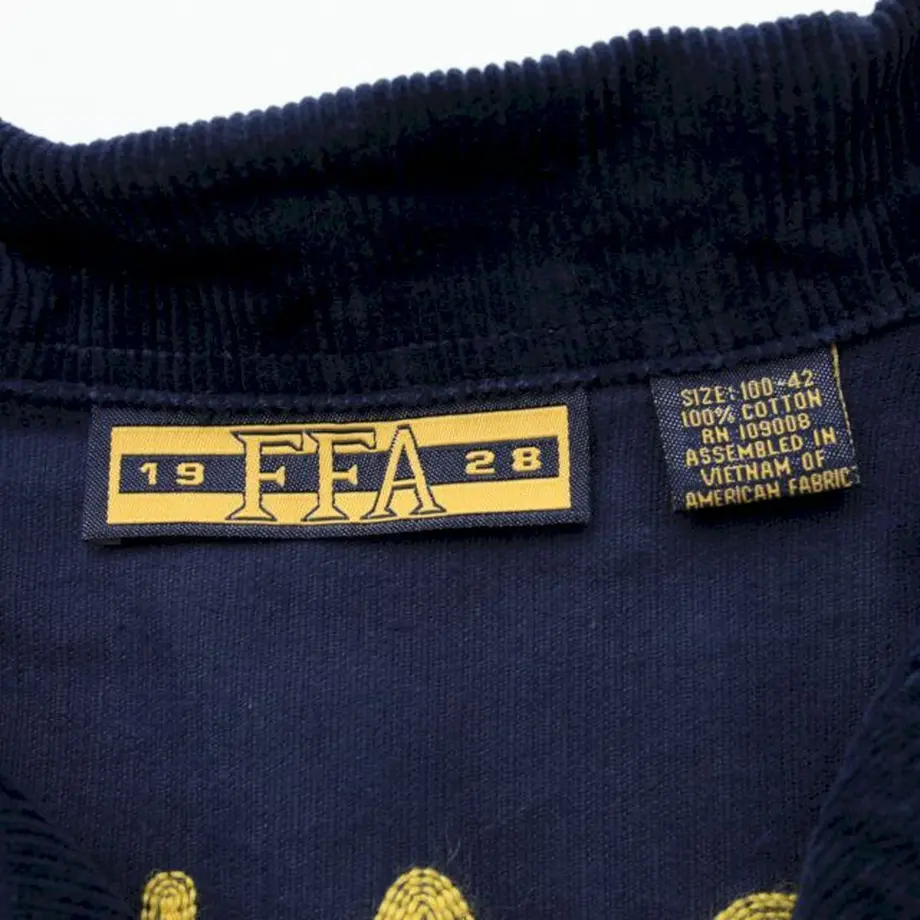 6128773f46e30e1c1acab8b4