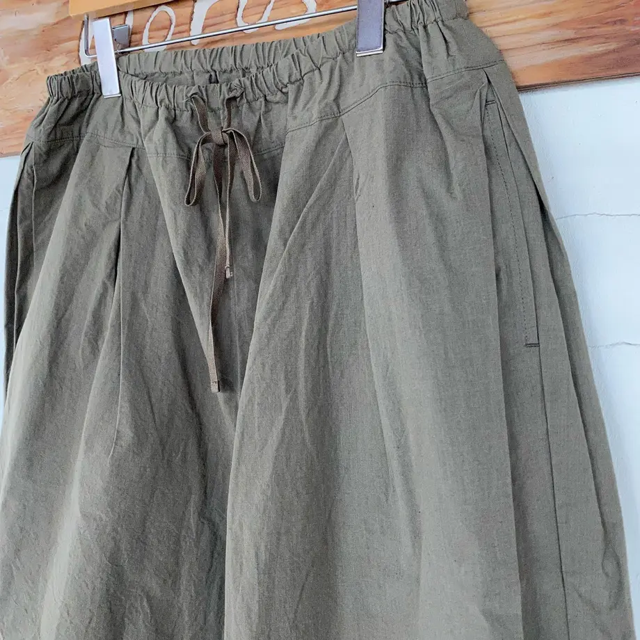 60efb605d2ac807db8afa280