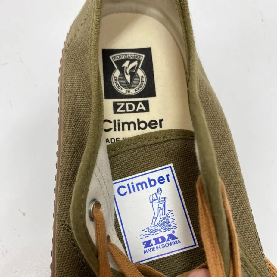 5ef02fcb1829cd537a1e18c2